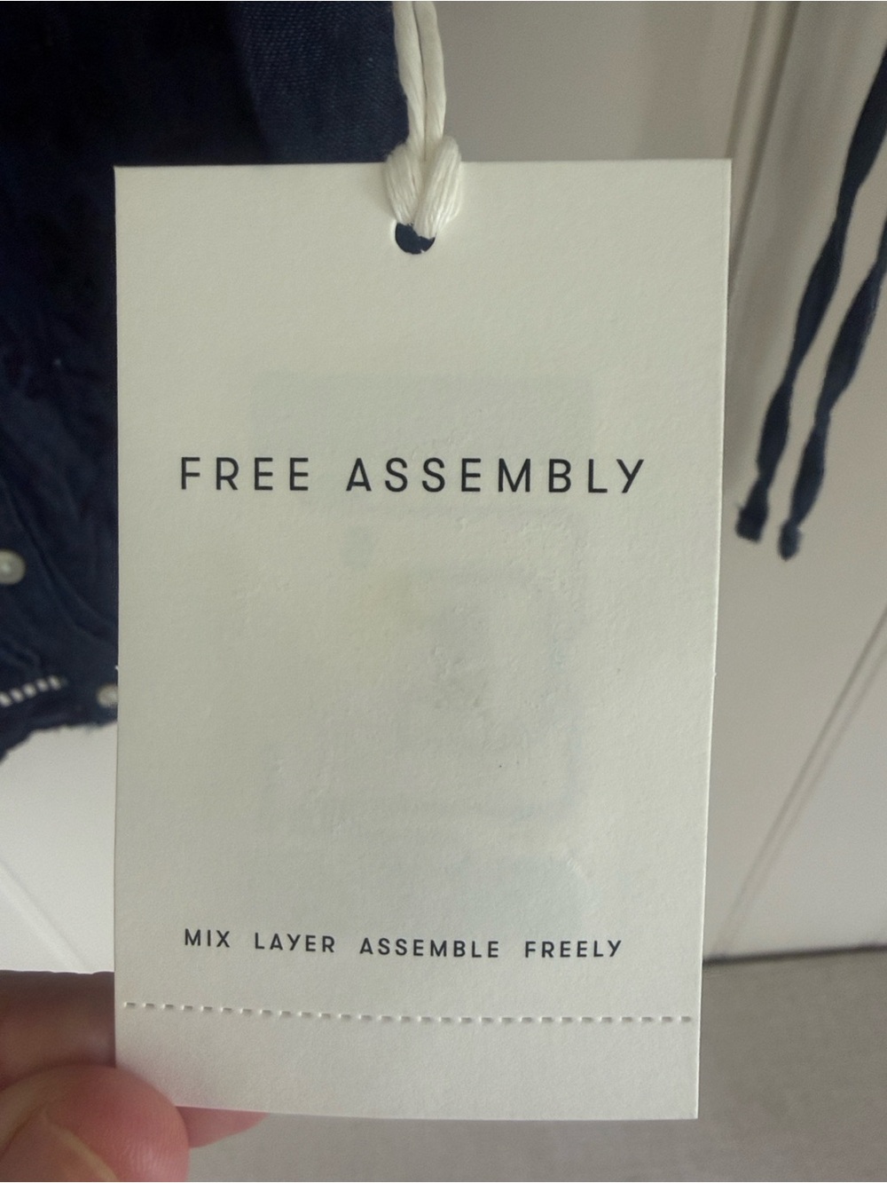 Free Assembly Embroidered Chambray crop top dark wash small NWT - Picture 5 of 5